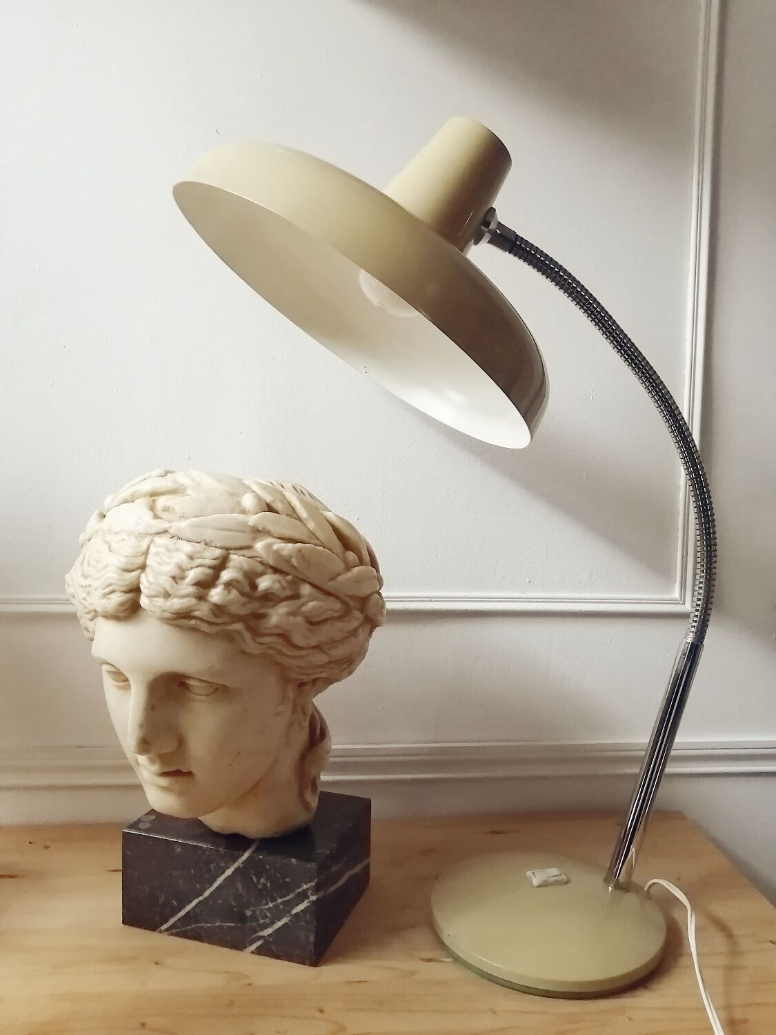 Vintage desk lamp