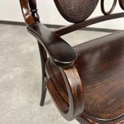 Curved bench Secession by Thonet Mundus