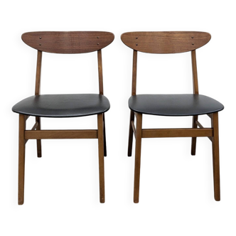 2 chairs 210 by Farstrup