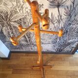Parrot coat rack in pine 1980