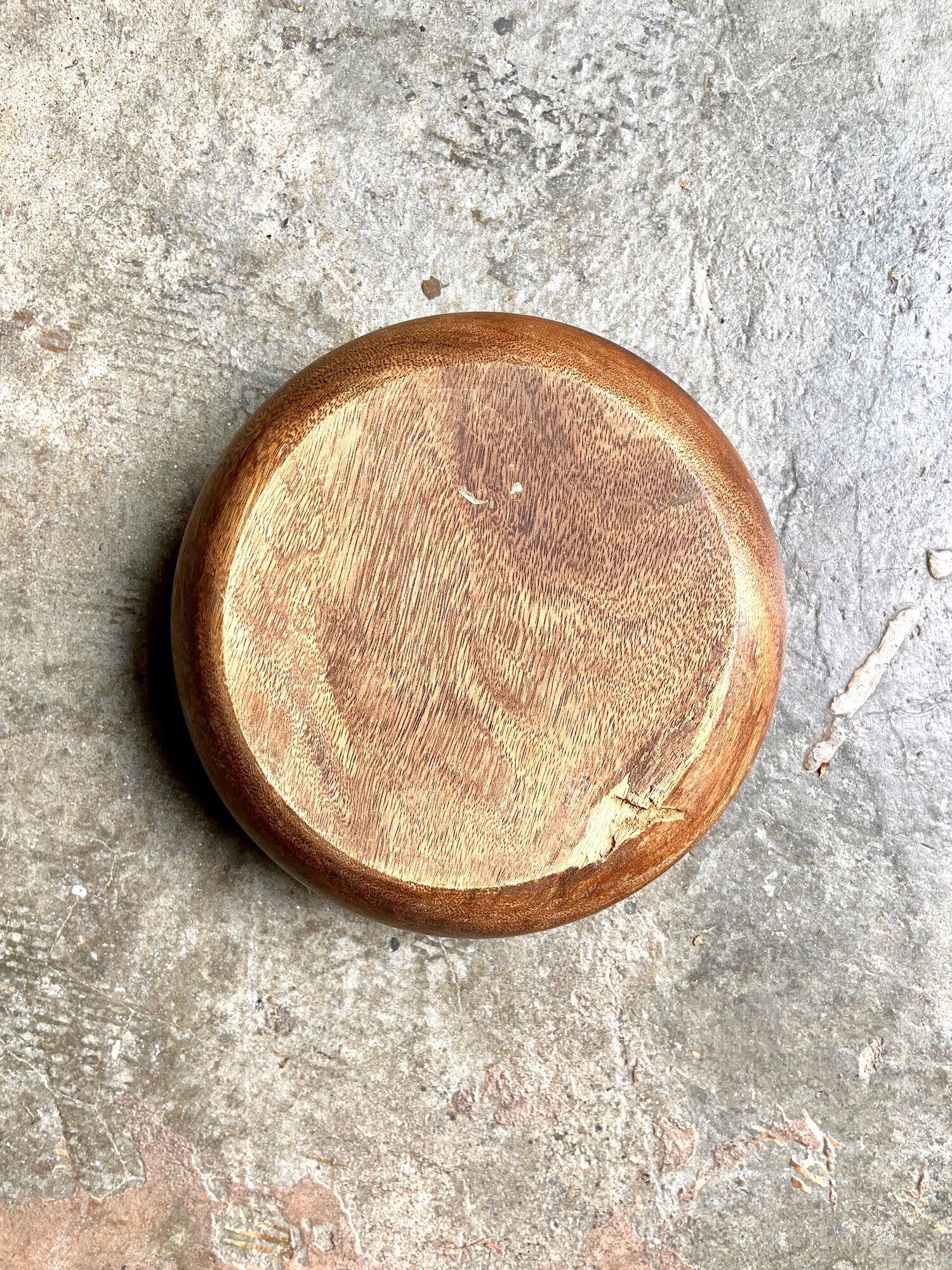 Salad bowl, cut into turned wood
