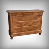 Cherrywood chest of drawers, Restoration period – Early 19th century