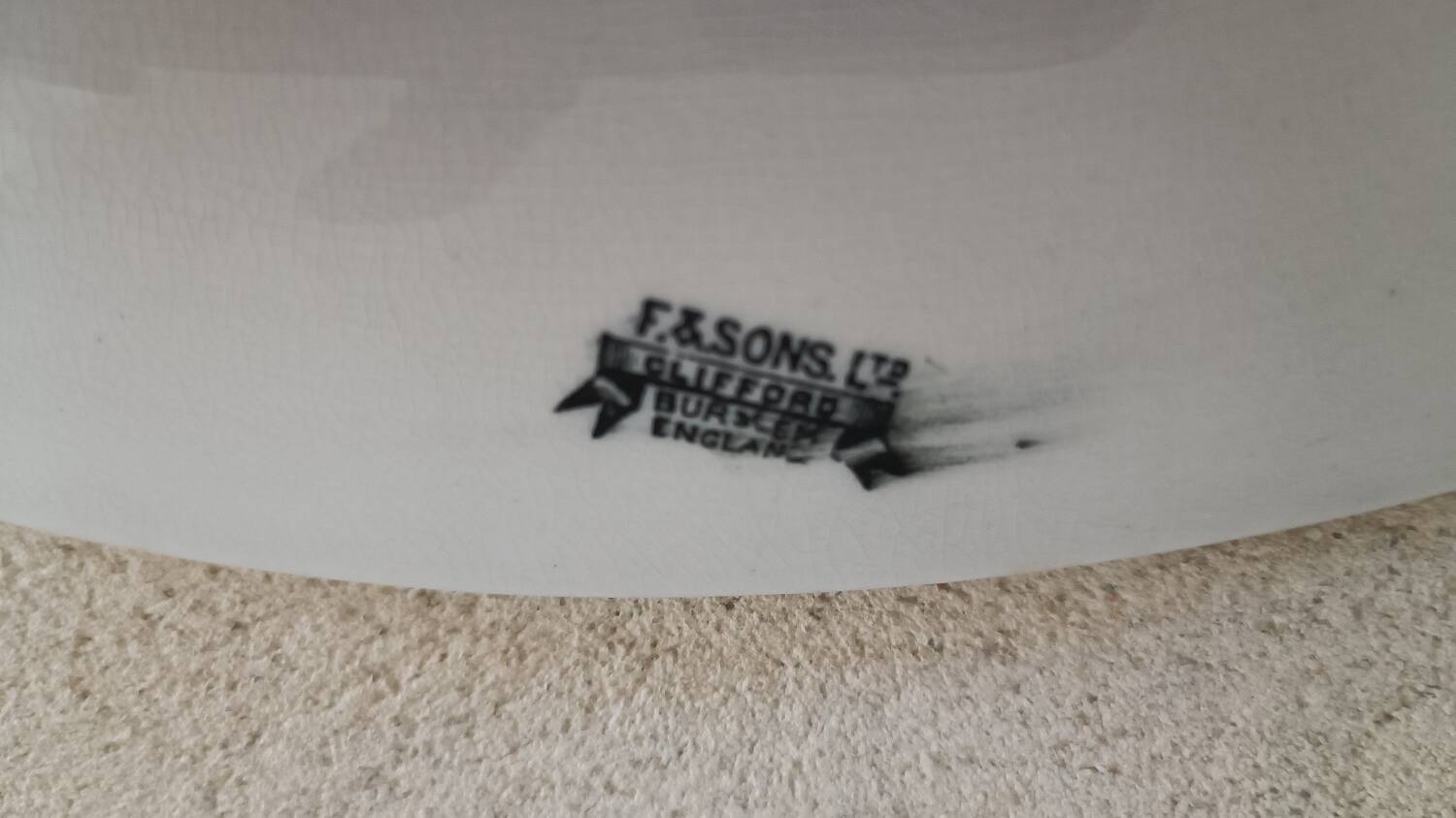 Ford & Sons Iron Earth Plate