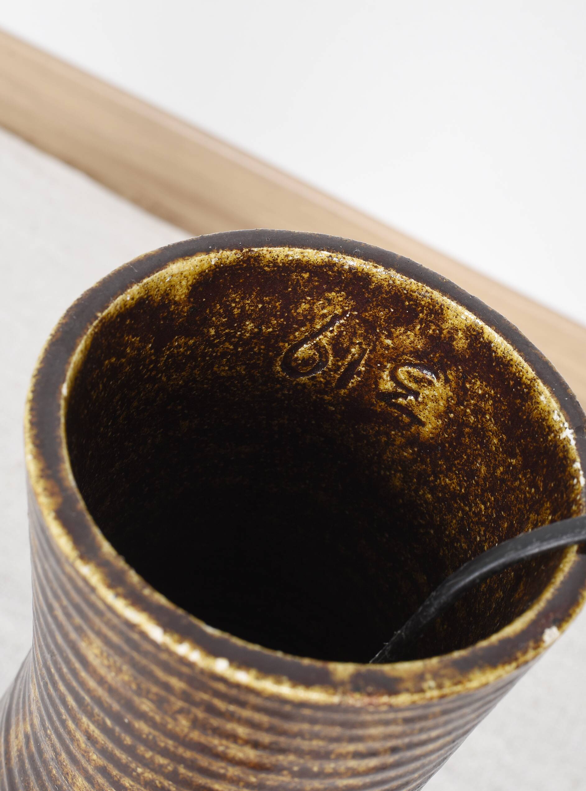 Brutalist ceramic lamp from Accolay