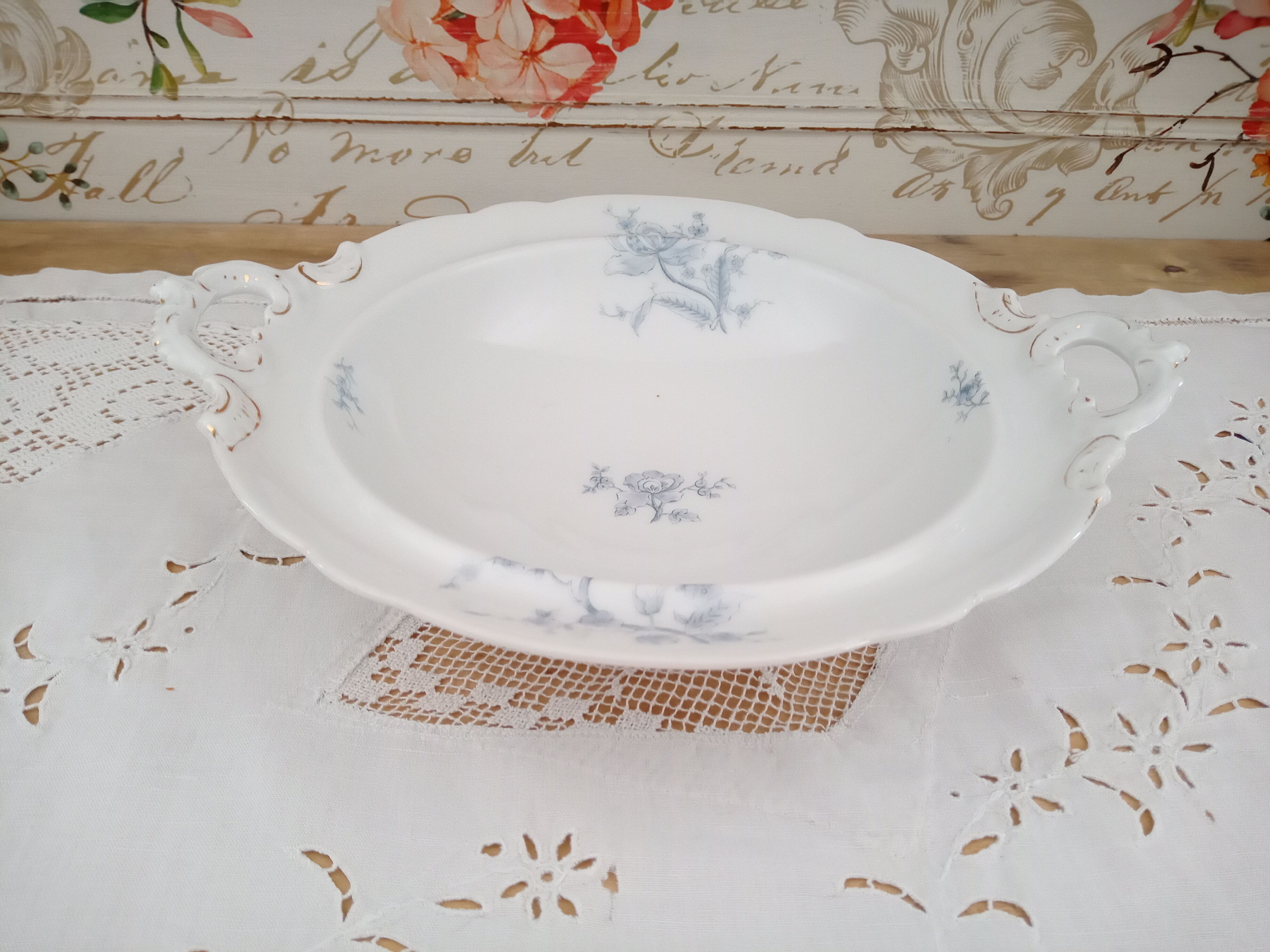 Compotier on porcelain pedestal decoration pale blue flowers