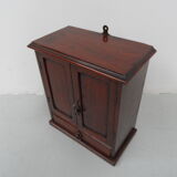 Armoire à bijoux en acajou ancien