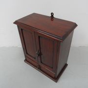 Armoire à bijoux en acajou ancien