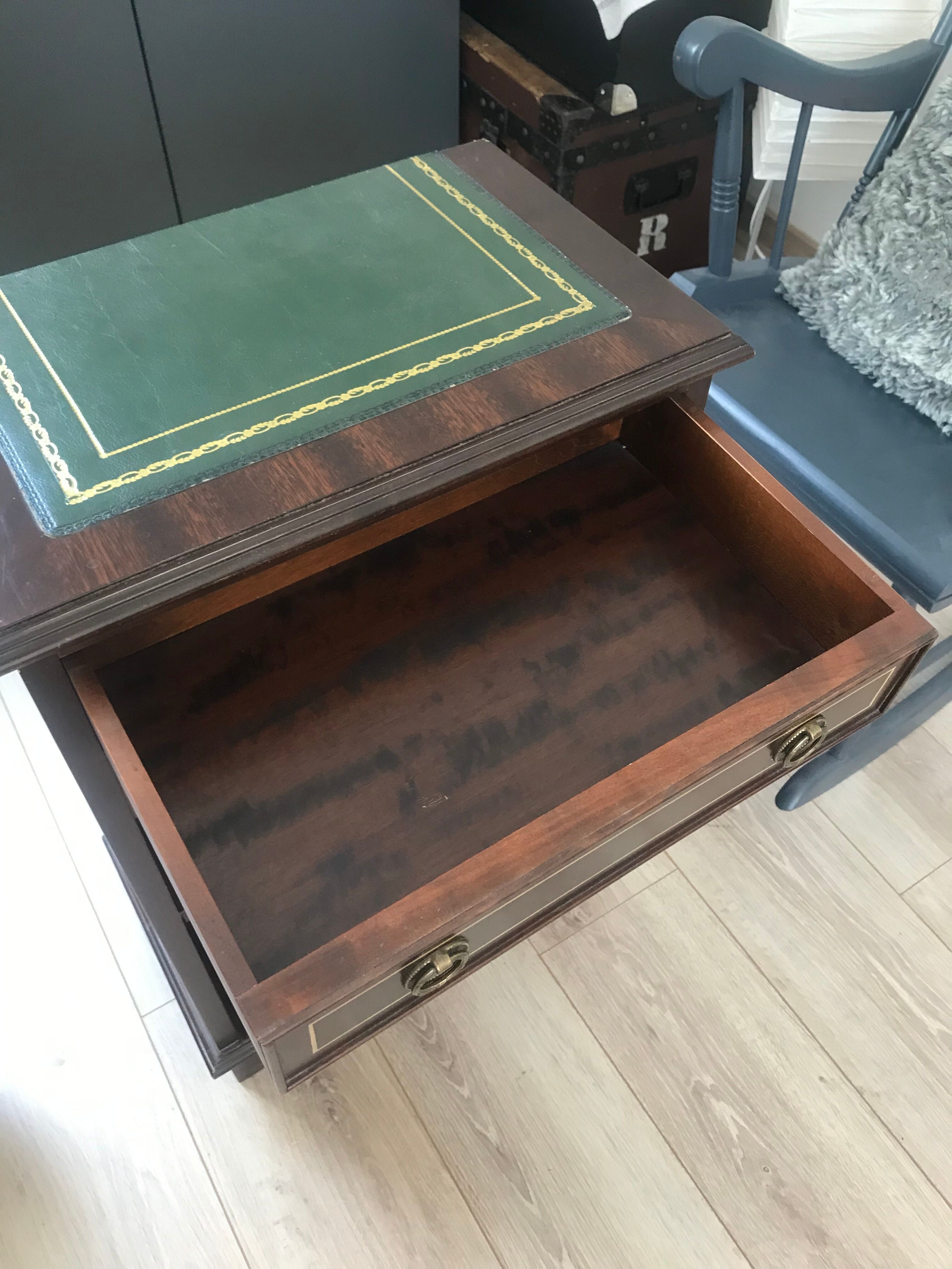 Bedside louis Philippe