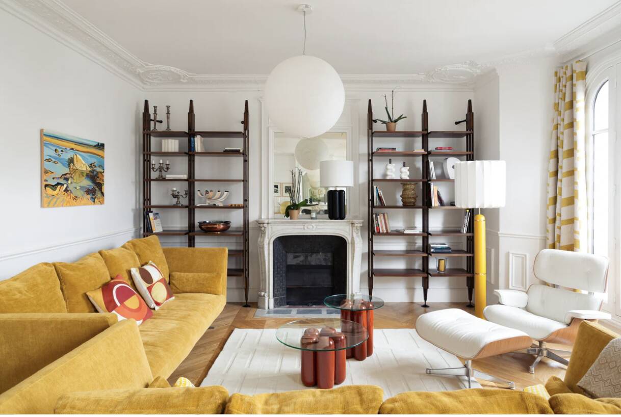 Ceramic pedestal table - TERRACOTTA