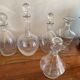 Lot 5 carafes en verre gravé