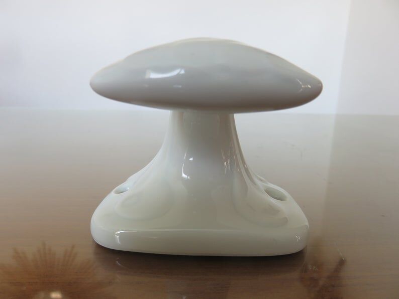 White porcelain patère art deco 30 40