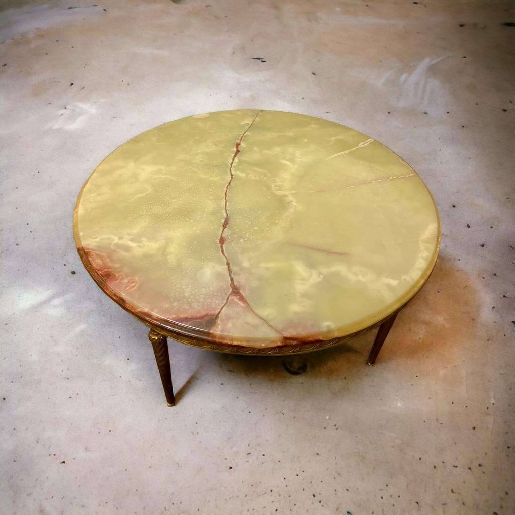 Vintage round coffee table: onyx top & gold brass structure