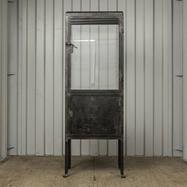 Cabinet dentiste vintage industrial - armoire metal glass