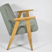 Fauteuil 366,  J. Chierowski, bois de chêne, vert
