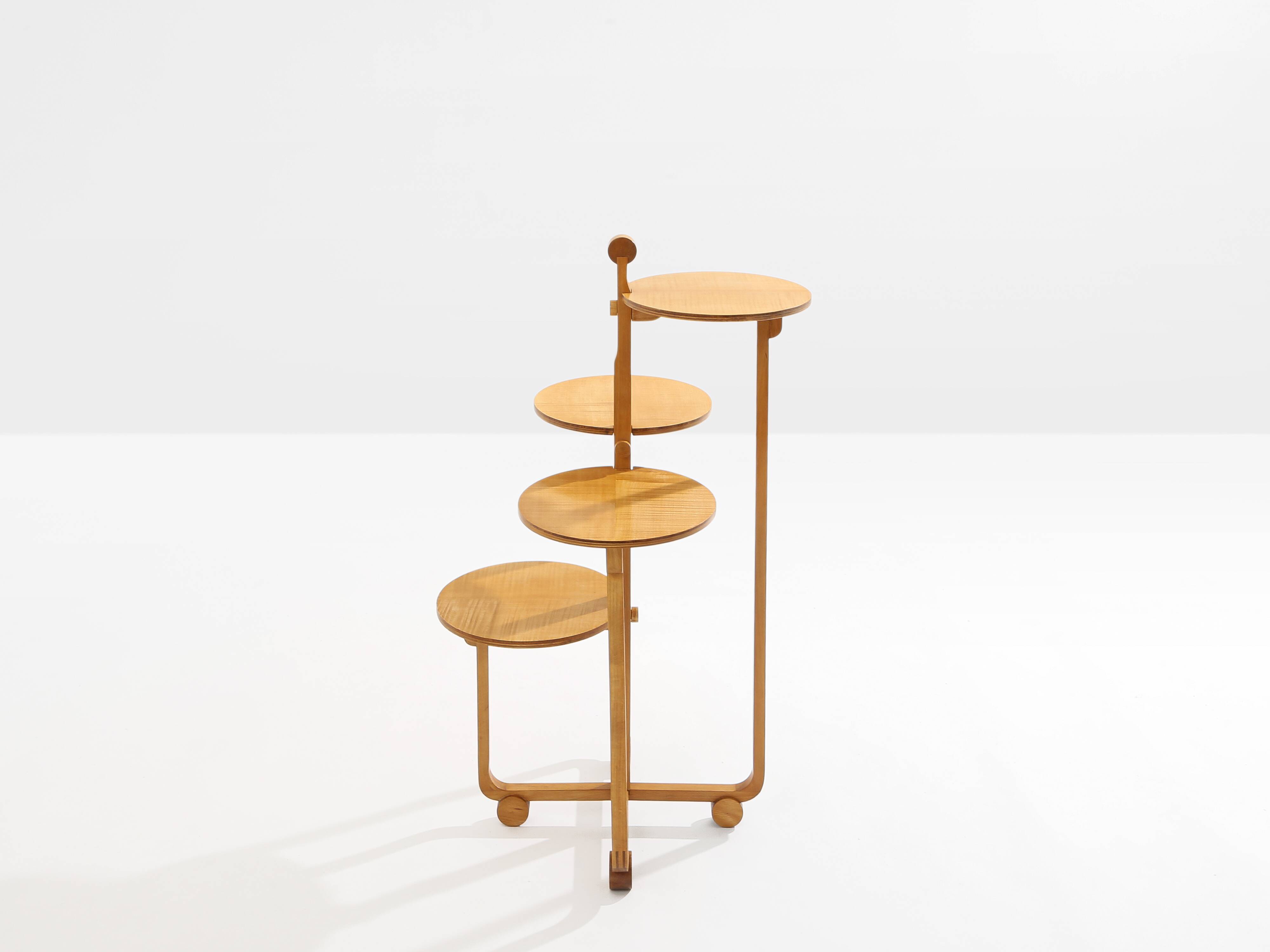 André Groult four-tiered stand in maple and beech around 1920