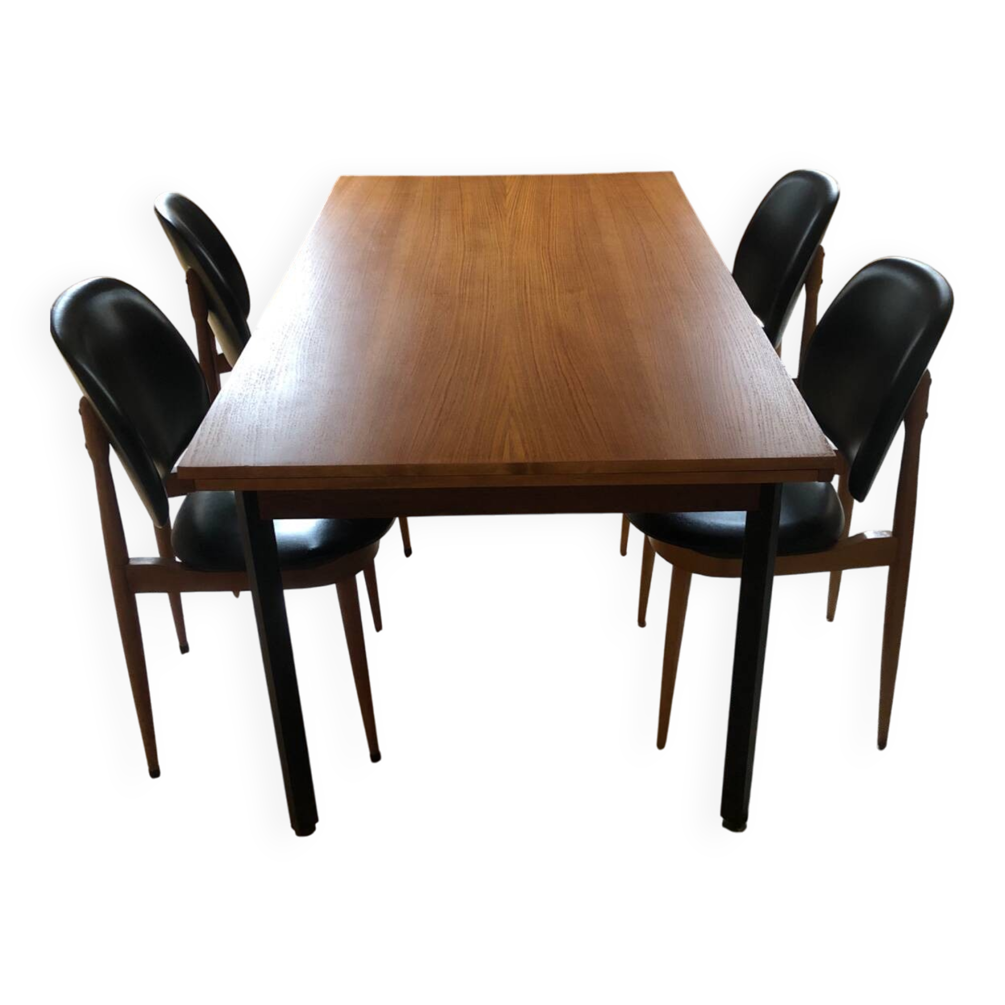 Large vintage extendable wooden dining table – 140 to 224 cm