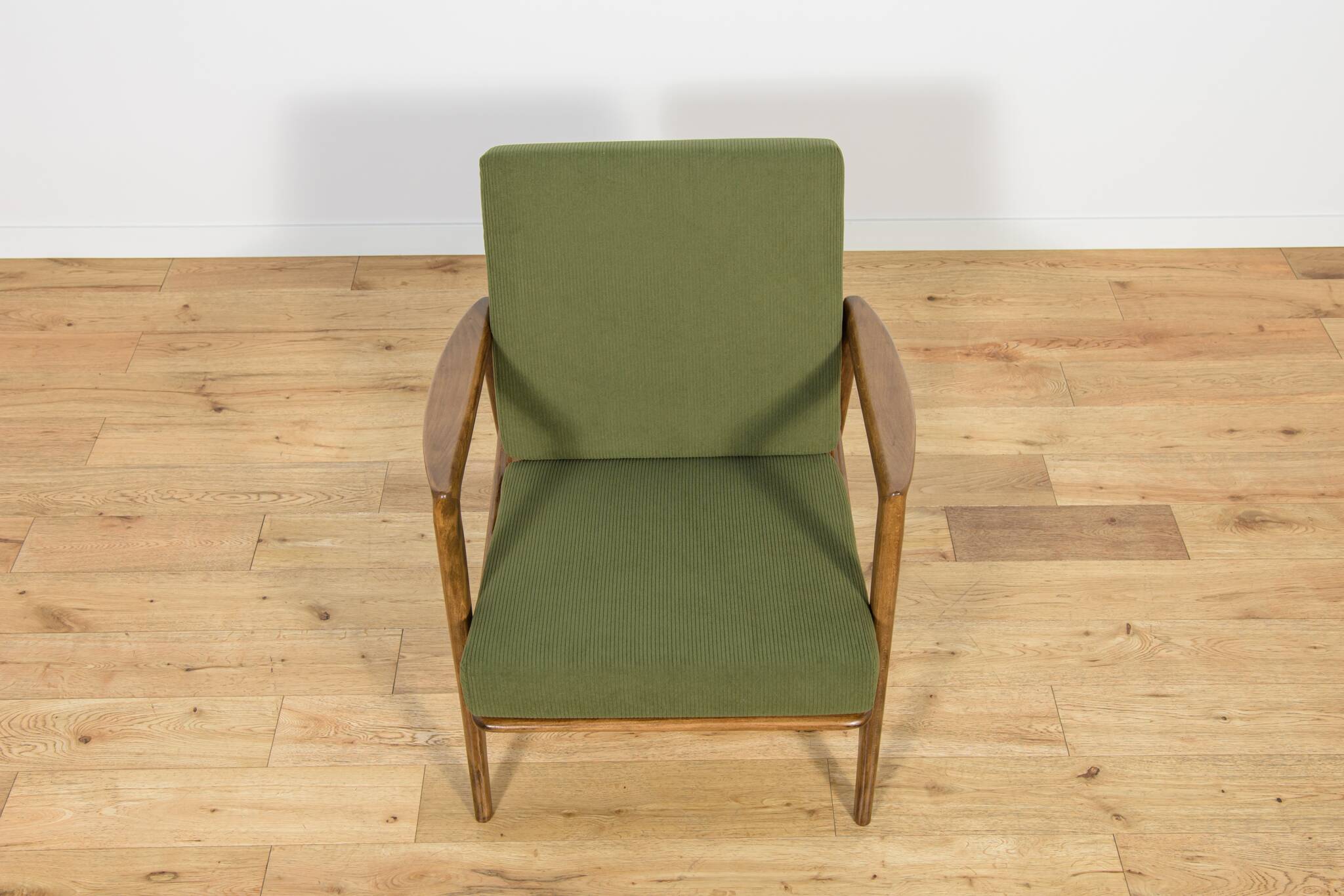 Model 300-139 lounge chairs from Swarzędz Factory, 1960s, set of 2