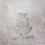 Plat de présentation rond Lou Basquez manufacture Saint-Amand