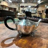 English teapot in silver metal