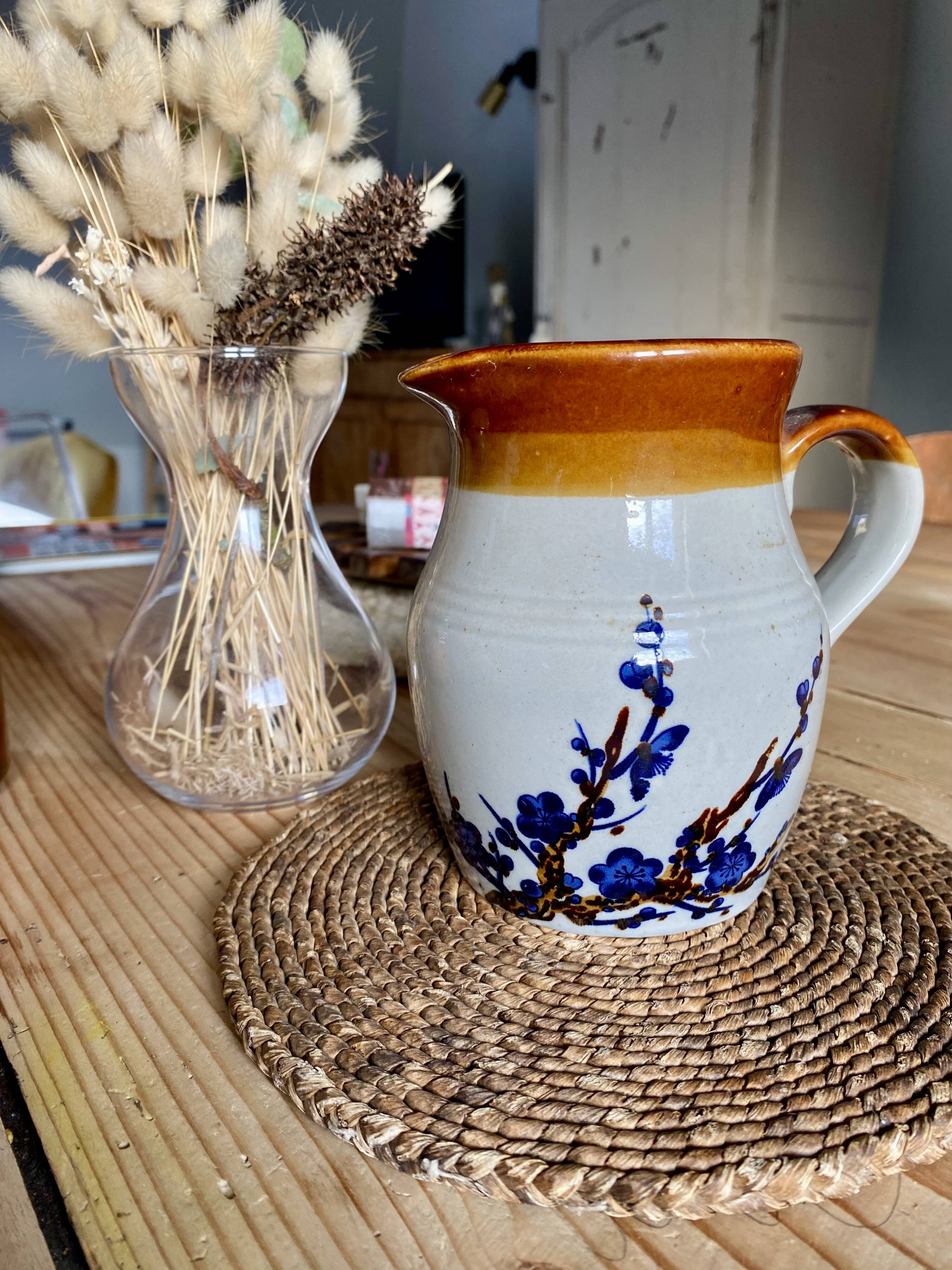 Ceramic jug