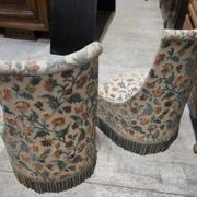 Pair of crapaud armchairs / Napoleon III – floral fabric – fringed skirt