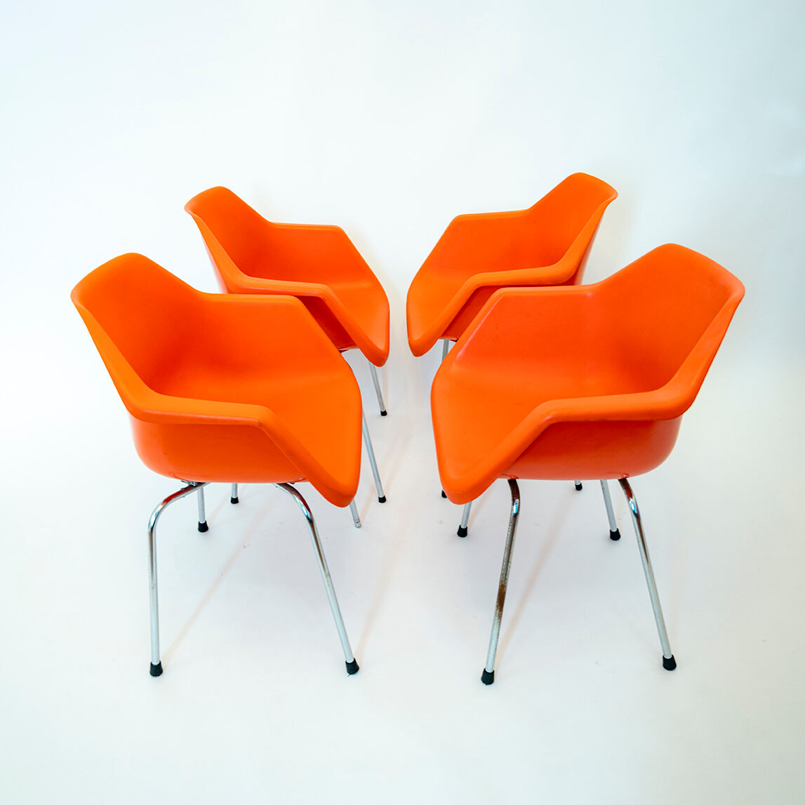 Set of 4 armchairs by Robin Day, for Hille, England, 1967