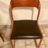 Suite de 6 chaises Baumann modèle traineau