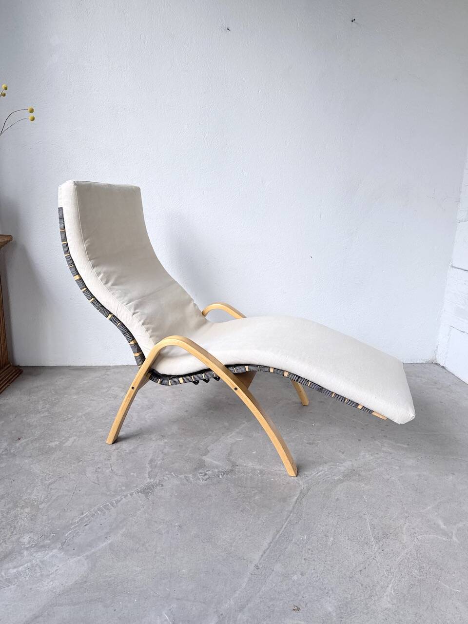 Transat hêtre bois courbé Ikea vintage Kim Samson