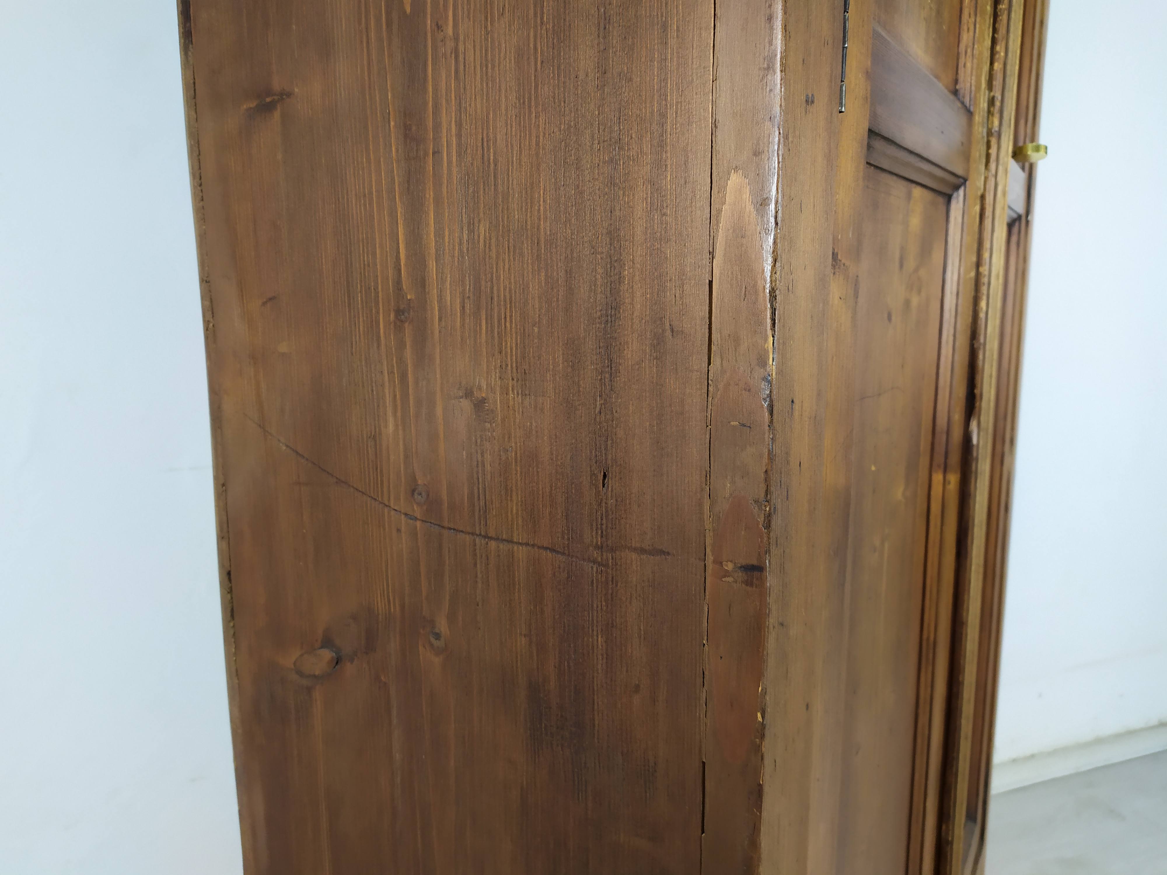 Parisian wardrobe fir tree