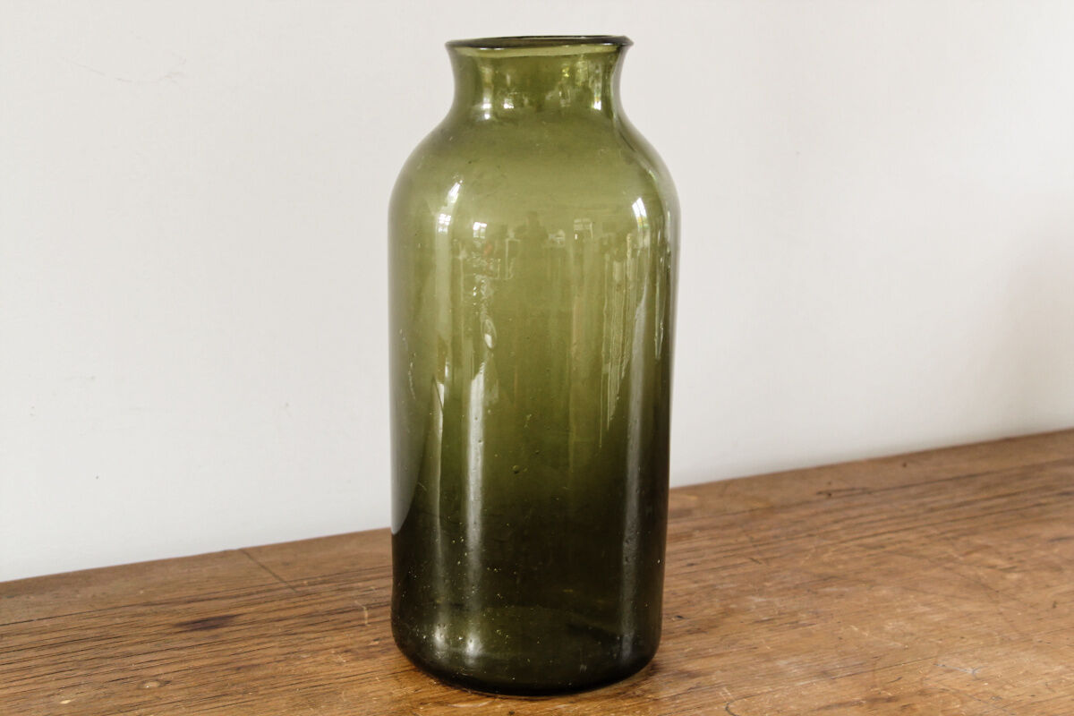 Blown glass truffle jar