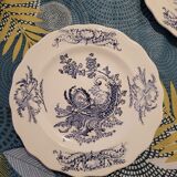 Porcelain plates