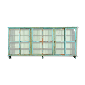 vitrine en bois à la
