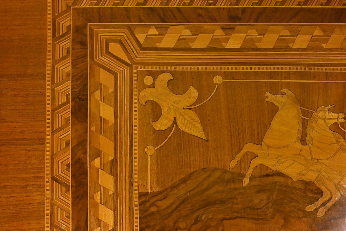 Living room table in cherry and walnut, Restoration style – late 19th century