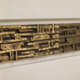 Luciano Frigerio. Pair of lacquered wood and bronze bedside tables. 1970s.