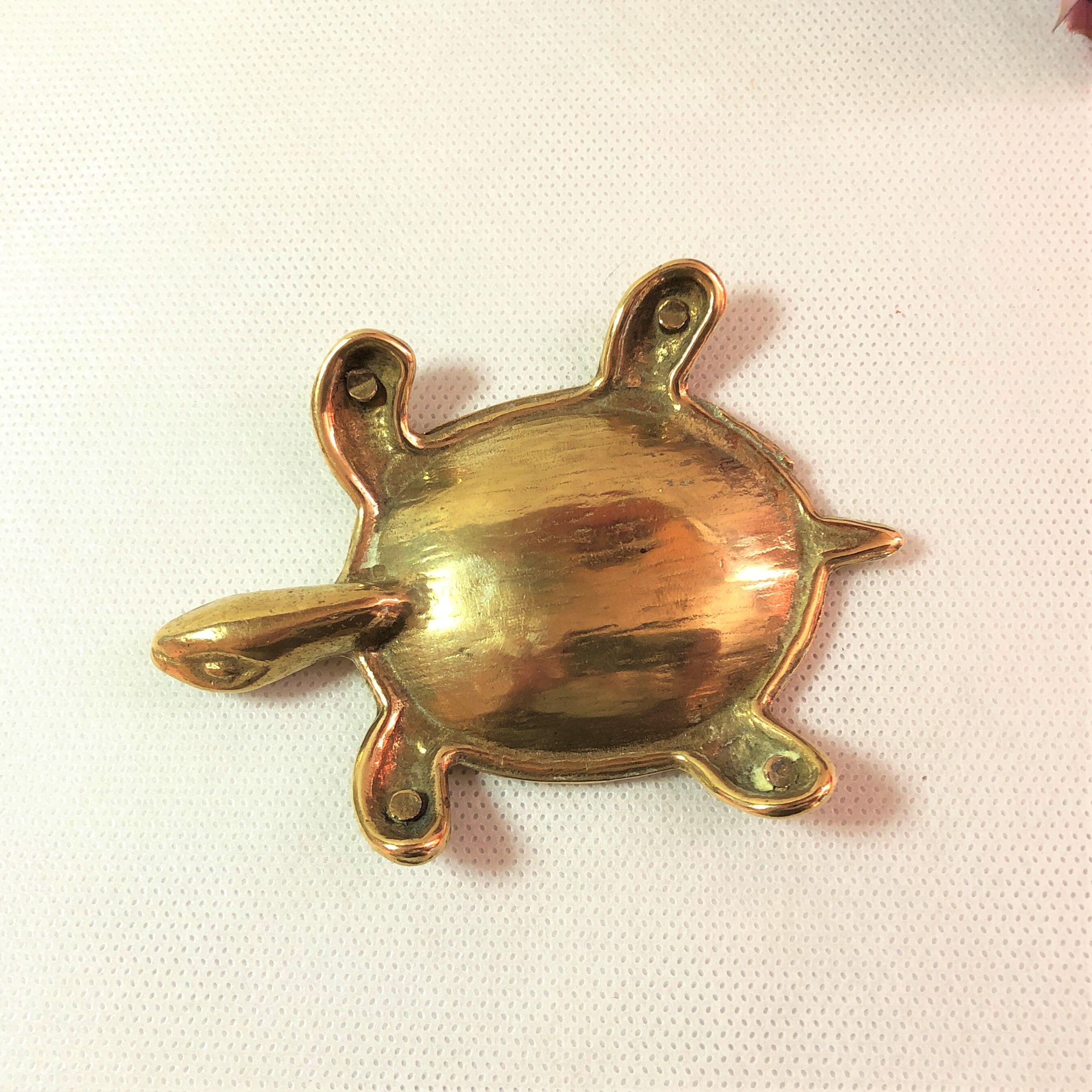 Figurine turtle gilded brass protective symbol