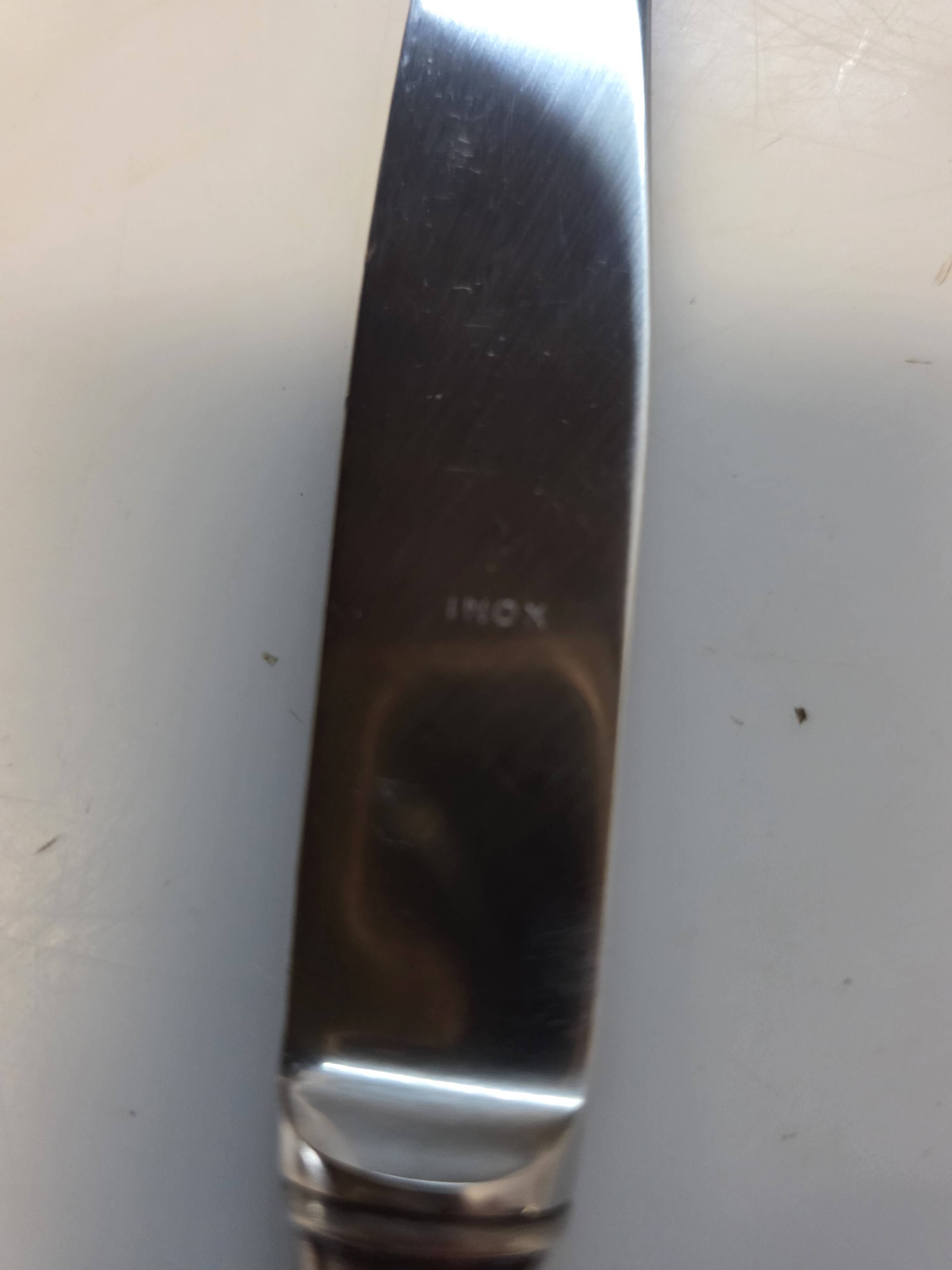 12 silver-plated knives