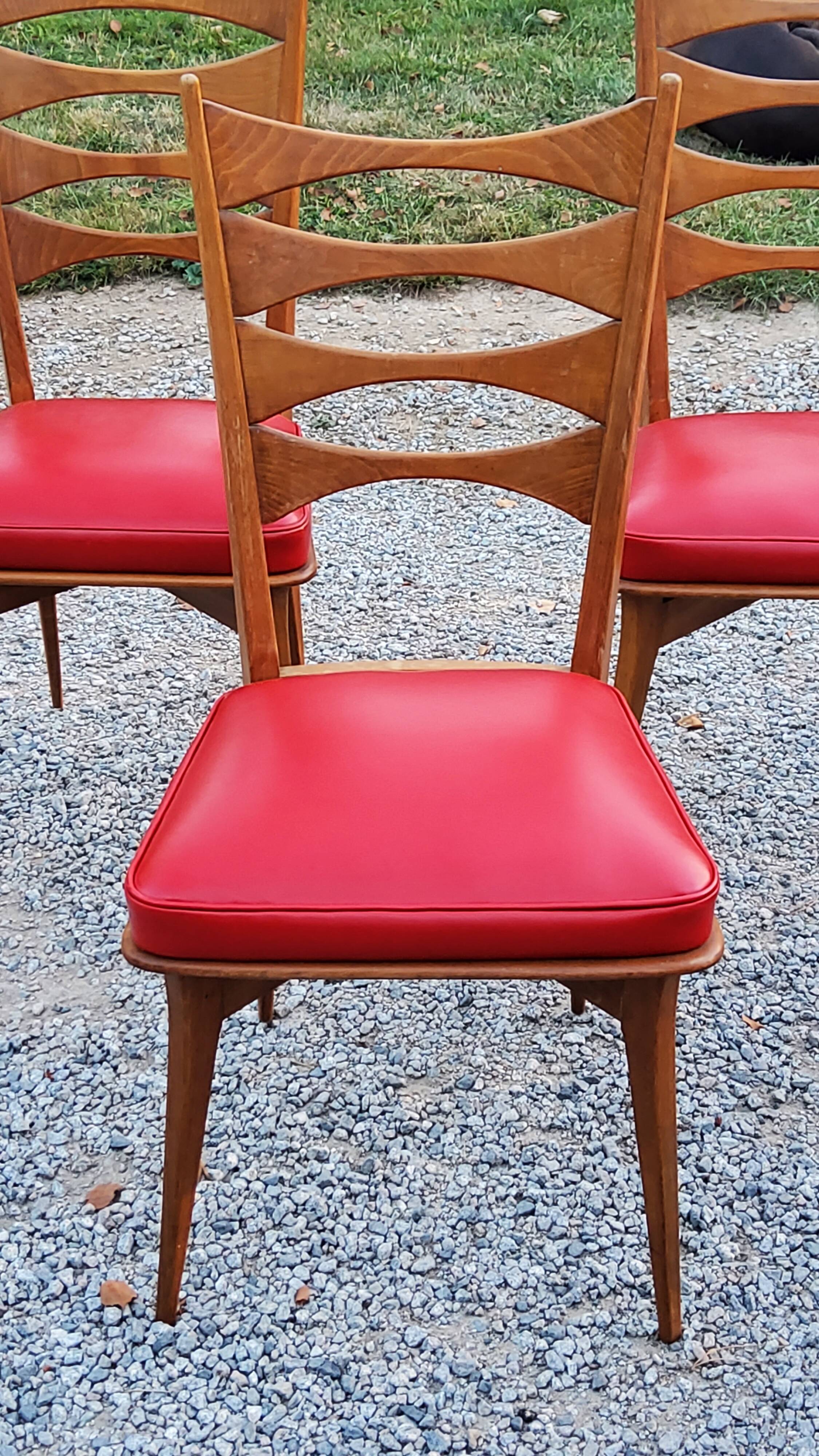 Set of 6 vintage Scandinavian style chairs from the 50s