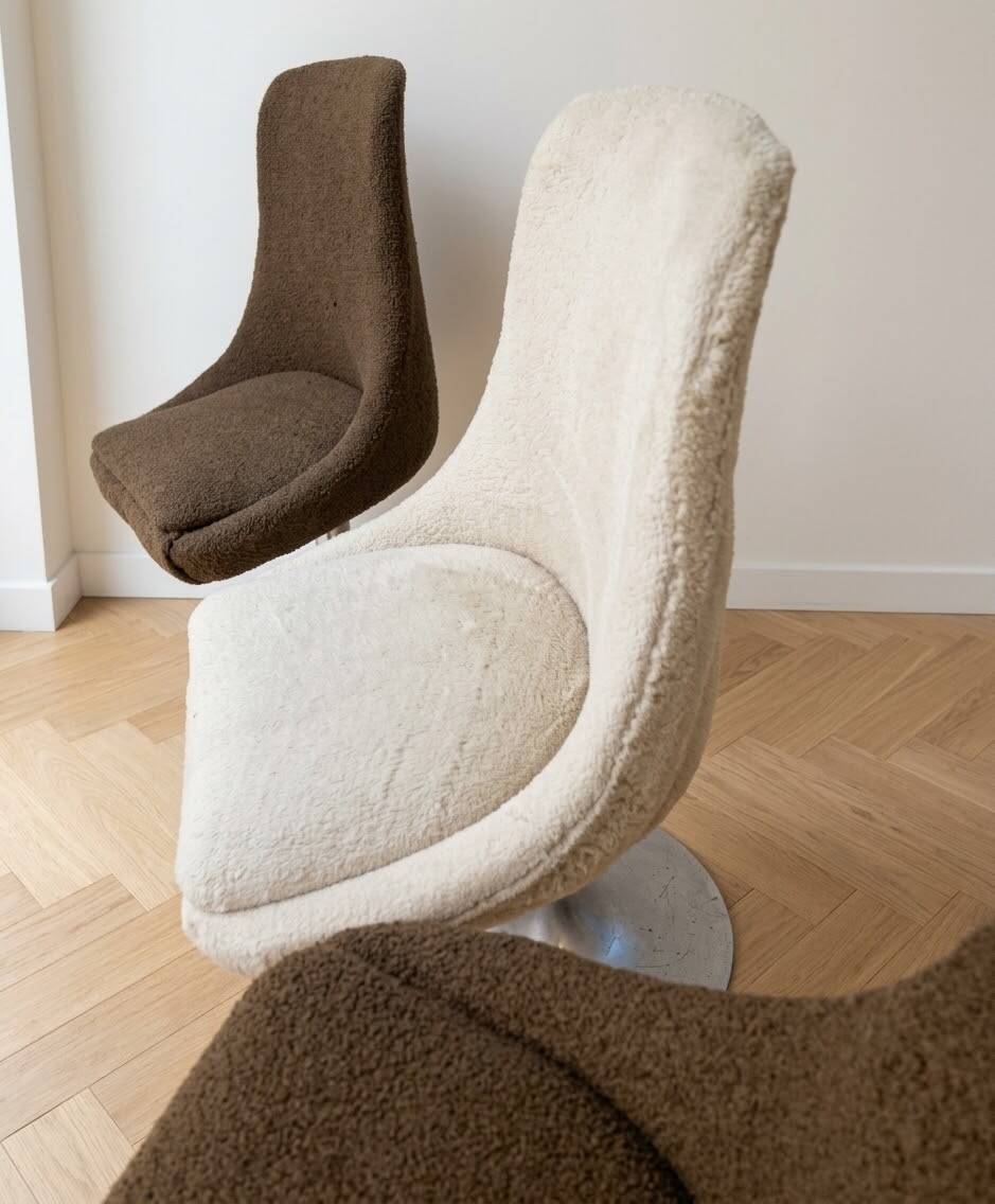 Set of 5 swivel tulip-style chairs from the 1970s.