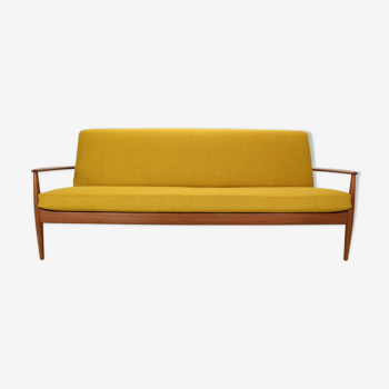 Sofa by Grete Jalk for France and Son, Denmark, 1960s