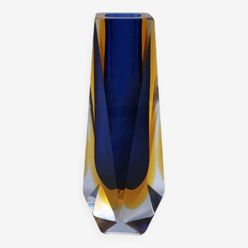 Vase bleu des années 1960 par Mandruzzato. Fabriqué en Italie