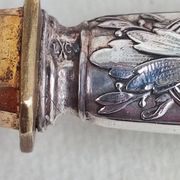 Cuillère à tamiser le sucre en argent et argent doré