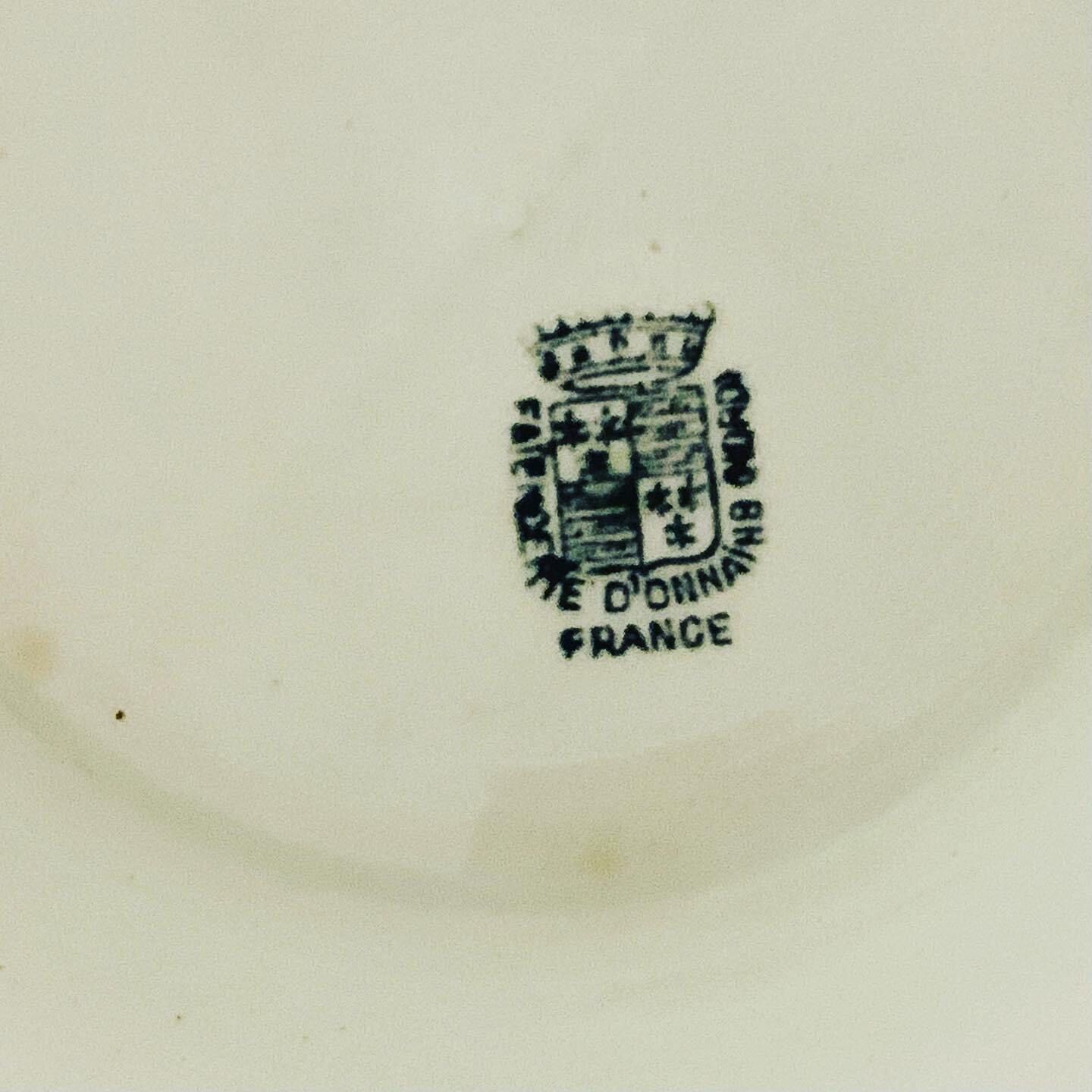 Porcelain tureen / earthenware of onnaing decoration barbeau