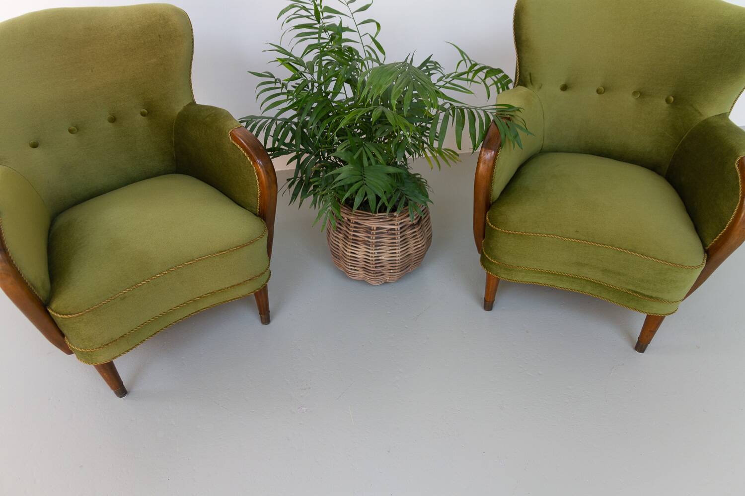 Danish art deco green velvet lounge chairs, 1940s. set of 2