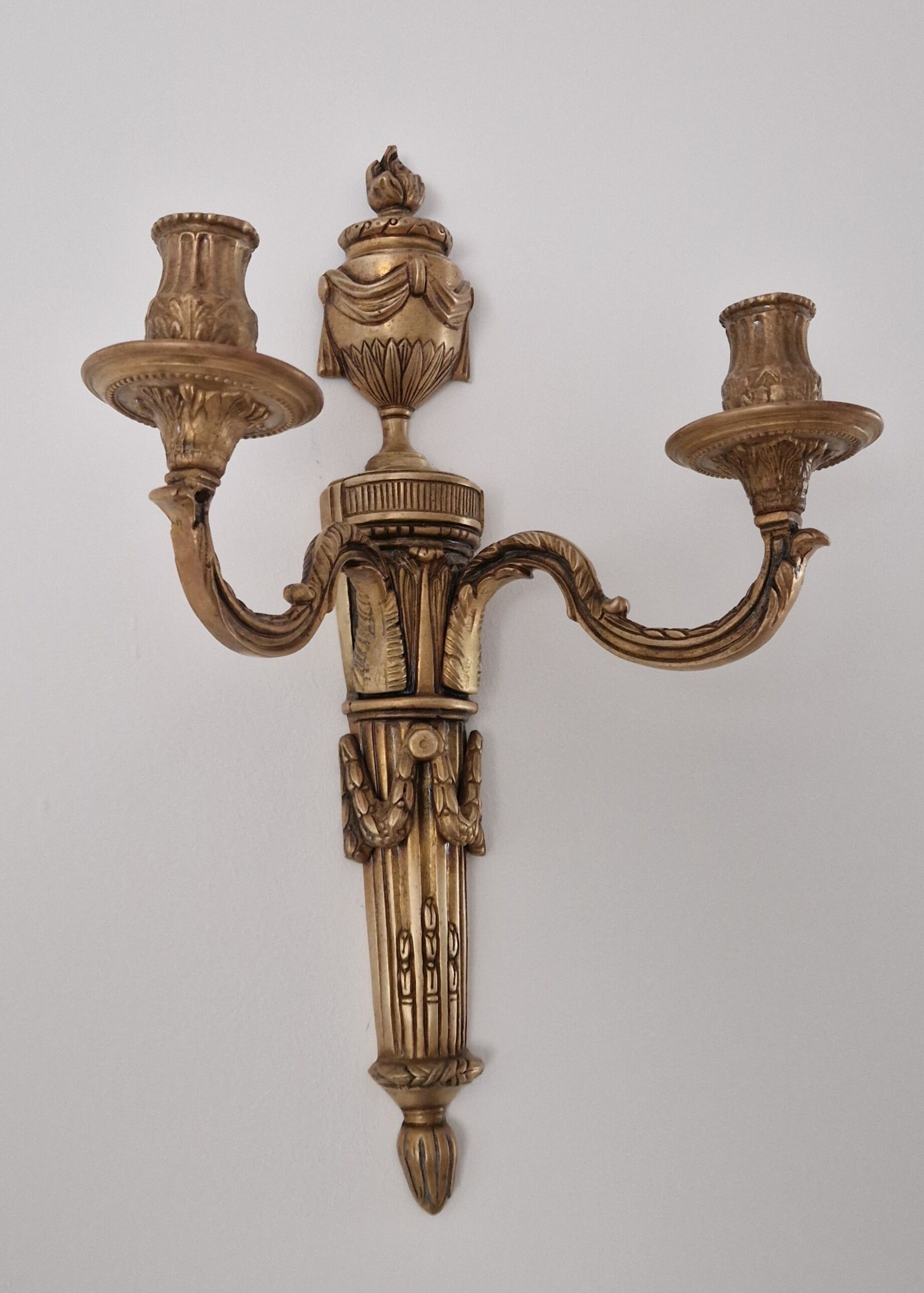 Napoleon III era bronze wall lamp
