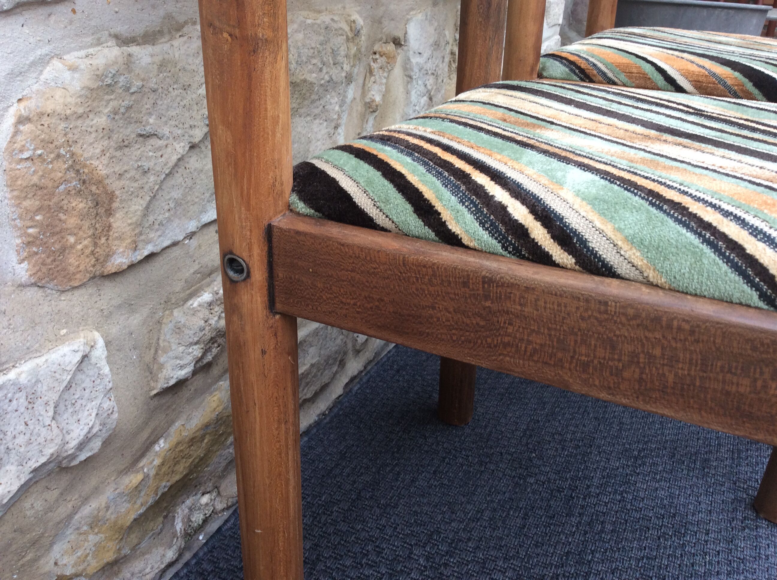 Paire chaises bois et tissu