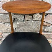 Chaise scandinave années 60 Skaï noir