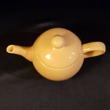 Théière en céramique jaune