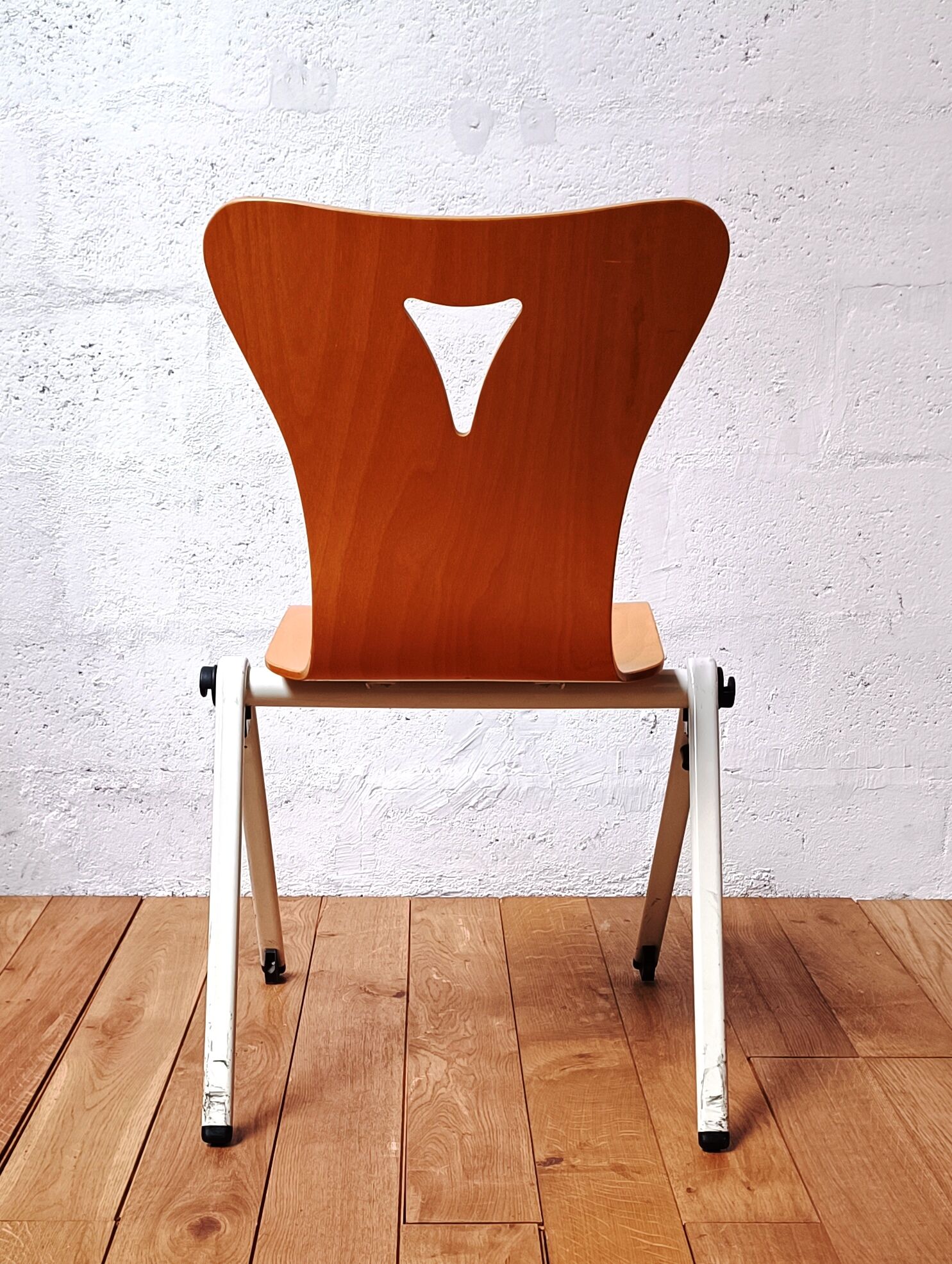 Vintage community chair