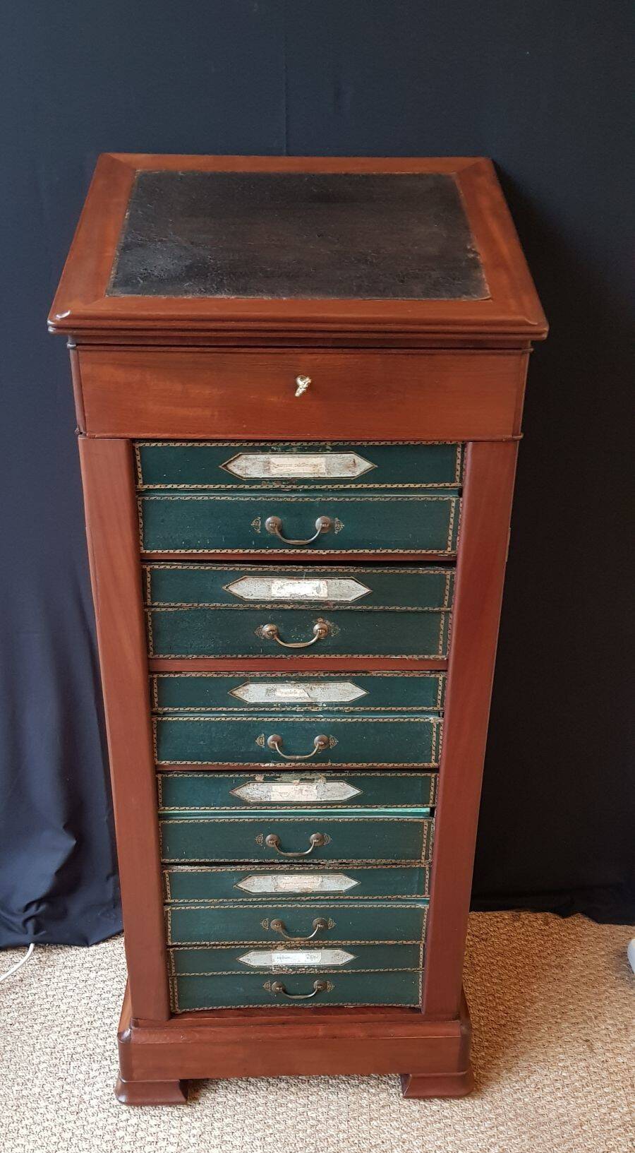 Meuble de rangement, cartonnier en acajou