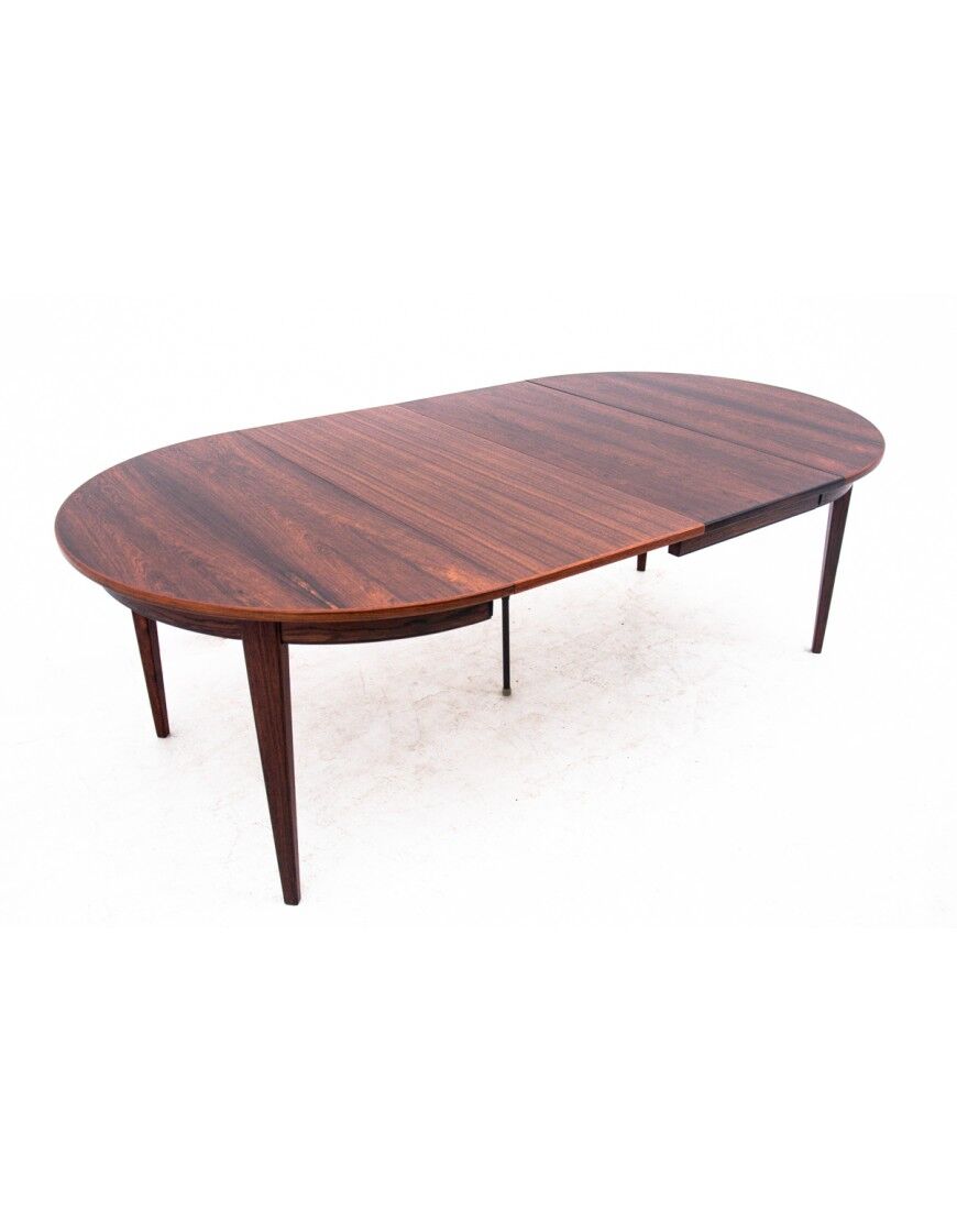 Rosewood dining table, Denmark, 1960s. After restoration.